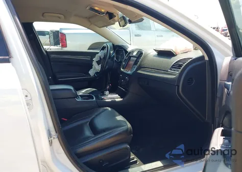 2021 Chrysler 300 Touring L from USA, damaged, VIN 2C3CCAAG4MH589470